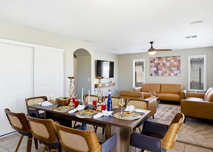 Villa Glow And Go Heated Pool, Spa, Mini Golf, Fire Pit *