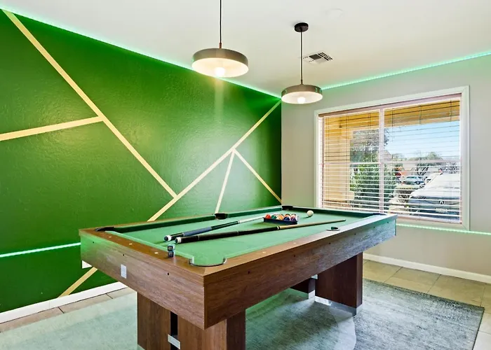 Villa Glow And Go Heated Pool, Spa, Mini Golf, Fire Pit *