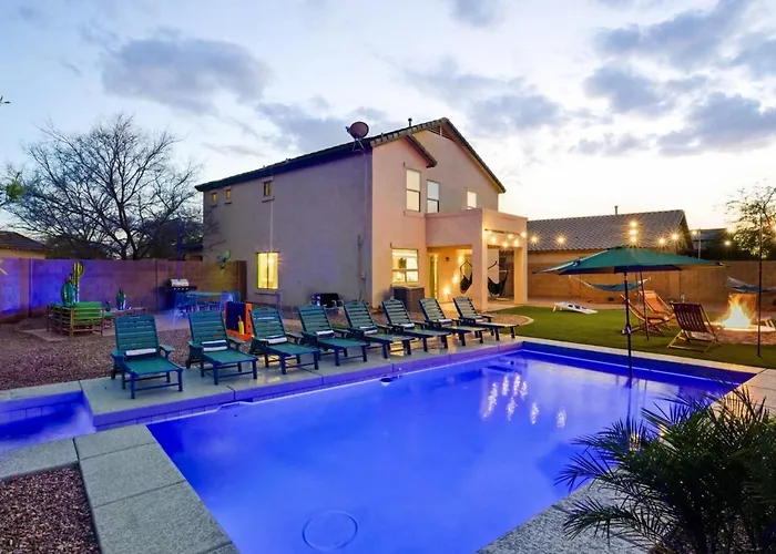 Villa Glow And Go Heated Pool, Spa, Mini Golf, Fire Pit *